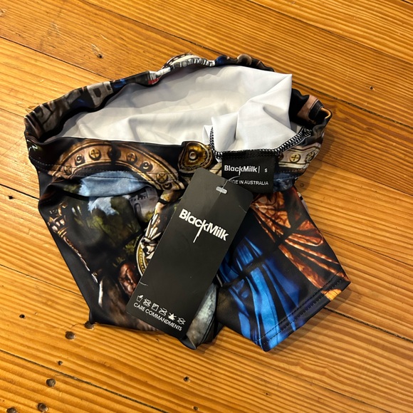 NWT BLACKMILK cathedral mini skirt - Picture 3 of 4